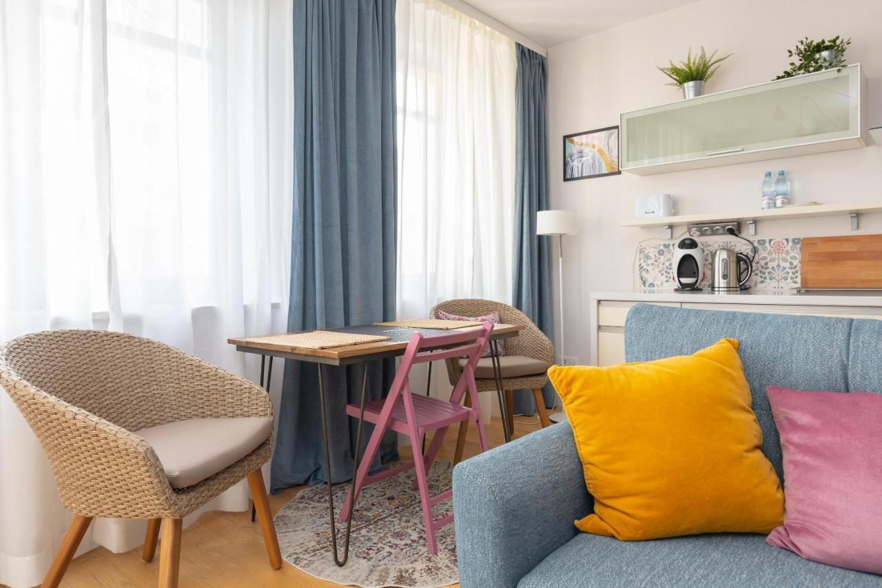 Wincentego Colorful Apartment Warschau Buitenkant foto
